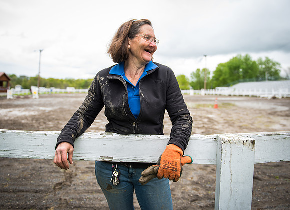 Donna smiling